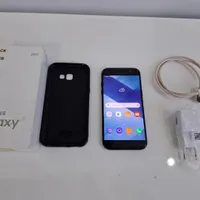 سامسونگ A5 2017 حافظهٔ ۳۲ گیگ رام ۳