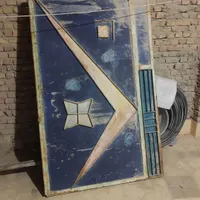 در آهنی قدیمی