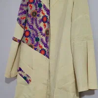 تعدادی مانتو و پالتو قیمت مناسب