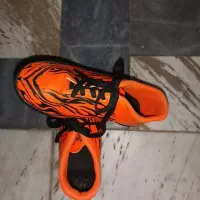 یک جفت کفش زنانه یک جفت استوک|کیف، کفش، کمربند|نهاوند, |دیوار