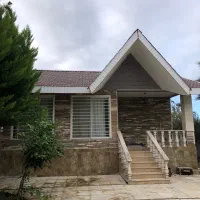 ویلایی-حیاط-دار