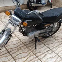 فروش موتور سیکلت هوندا ۱۲۵