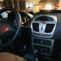 کوئیکRمعاوضه با پژو پارس|خودرو سواری و وانت|زاهدان, |دیوار