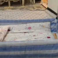 تخت گهواره ای و روروئک بچه|اسباب و اثاث بچه|رودهن, |دیوار