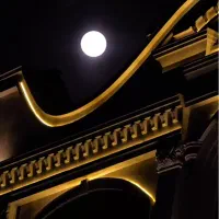 اجاره مغازه ۱۳۰متری