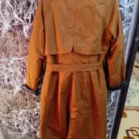 پالتو وبارانی|لباس|کبودرآهنگ, |دیوار