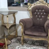 مبل سلطنتی ۹نفره به همراه میزعسلی|مبلمان خانگی و میز عسلی|فلاورجان, |دیوار