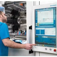 تکنسین دستگاه تزریق پلاستیک