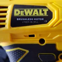 دریل شارژی براش لس دیوالت و ماکیتا|ابزارآلات|مرودشت, مختارآباد|دیوار