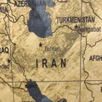 زمین۲۹۸متری/امیرکبیر