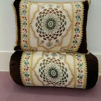 بالشت و پشتی