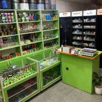 فروشنده خانم برای فروشگاه دخانیات(شاهین ویلا)
