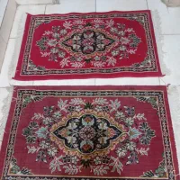 2 عدد قالیچه و پادری قرمز رنگ