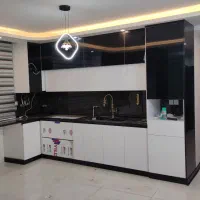 ساخت تعمیر و نصب کابینت کمد دیواری در های چوبی