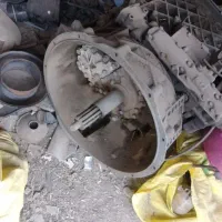 گیربکس زد اف 181 شطرنجی|قطعات یدکی و لوازم جانبی|ری, دیلمان|دیوار