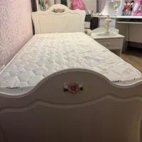 تخت و کمد و میز آرایش دخترانه|تخت و سرویس خواب|تهران, فردوس|دیوار