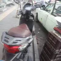 SR 200 معاوضه با کلیک اصلی|موتورسیکلت|تهران, مینابی|دیوار