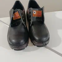 کفش کار پنجه فولادی