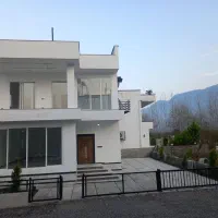 ویلا ۲۵۰ متری شهرکی مدارک کامل نوشهر چلندر