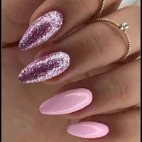 ناخنکار . کاشت ناخن با لاک ژل به قیمت 250|خدمات آرایشگری و زیبایی|تبریز, |دیوار