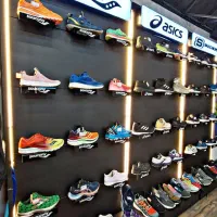 استند فلزی فروشگاهی برند