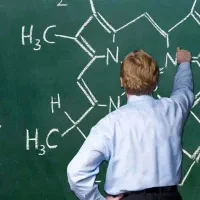 تدریس خصوصی/گروهی شیمی و علوم تجربی