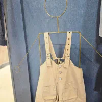 یک عدد مانکن بچه گانه فلزی