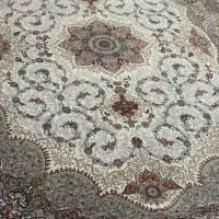 فرش ۶ متری و ۹ متری ۱۵۰۰ شانه در حد نو