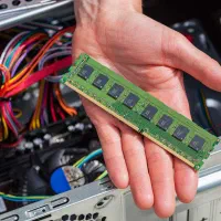 رم ddr2 ...سایز بزرگ ۲ گیگ مناسب کیس|قطعات و لوازم جانبی رایانه|ارومیه, |دیوار