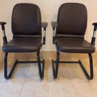 صندلی دسته دار