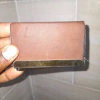 جا کارتی به نام خانم فاطمه رنجبر کلیبی پیدا شده