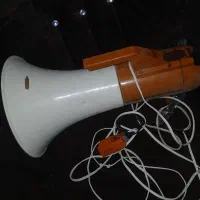 یک عدد بلندگو بزرگ بشرط سالم باتری خور|سیستم صوتی خانگی|حمیدیه, |دیوار