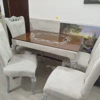 میز غذاخوری