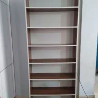 کتابخانه یا قفسه