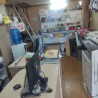 میز تحریر . ویترین چوبی . میز کار