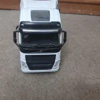 ماکت ولوو اف هاش ۵۰۰