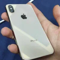 ایفون Xs
