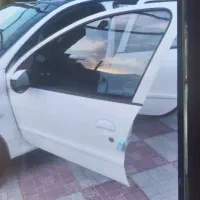 206 تیپ سه سقف پانا در حد صفر