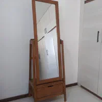 آینه قدی کشاب دار چوبی