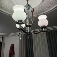 لوستر سه شاخه تمیز کم کارکرد