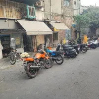 نیرو کار حرفه ای تعمیرات موتورسیکلت