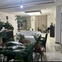 121متر در بر رشیدی جهان