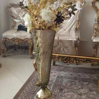یک عدد گلدان قدی بلند و بسیار زیبا|گل مصنوعی|کرج, شهرک یاس شمالی|دیوار