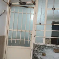 پنجره و درب ورودی سنگین