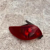 چراغ عقب ۲۰۶