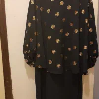 تعدادی لباس، مانتو،شال و روسری زنانه در حد نو