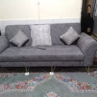 مبل راحتی ۳نفره درحدنو حدود یکماهه خریداری شده