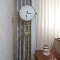 ساعت ایستاده