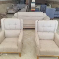 تولیدی مبلمان و تعمیرات تخصصی مبل راحتی و استیل|مبلمان خانگی و میز عسلی|مشهد, کاظم آباد پنجشنبه|دیوار