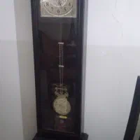 ساعت  ایستاده